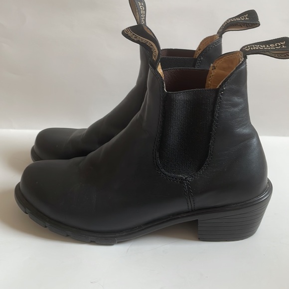 Blundstone Black Ankle Boots - Picture 4 of 11